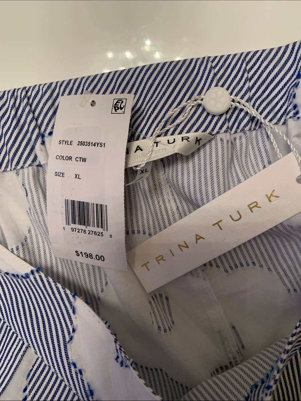 NWT Trina Turk Blue & White Floral Stripe Bermudas Cotton/Viscose Shorts Size XL - Picture 8 of 9